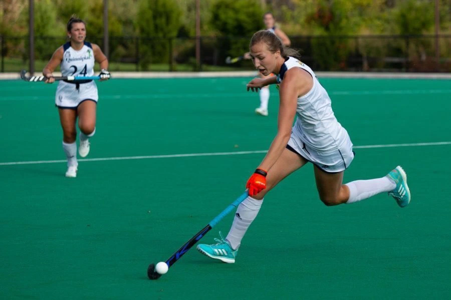 College field hockey player Stella Tegtmeier